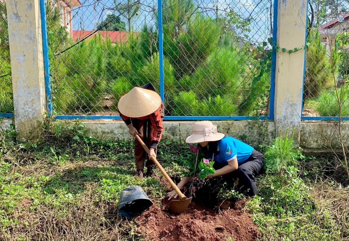 Huyện Đắk Song, Đắk Nông: Ra mắt mô hình “nhà sạch - đường đẹp” năm 2024