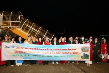 Chuyến bay quốc tế đầu tiên từ Đài Bắc (Đài Loan, Trung Quốc) đến Quảng Bình