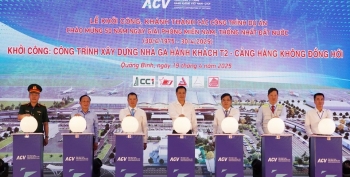 Khởi công trình xây dựng Nhà ga hành khách T2 - Cảng Hàng không Đồng Hới với tổng mức đầu tư 1.750 tỷ đồng.