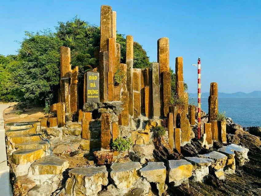 Quảng Ninh: Đảo Đá Dựng trở thành điểm du lịch sinh thái cấp tỉnh