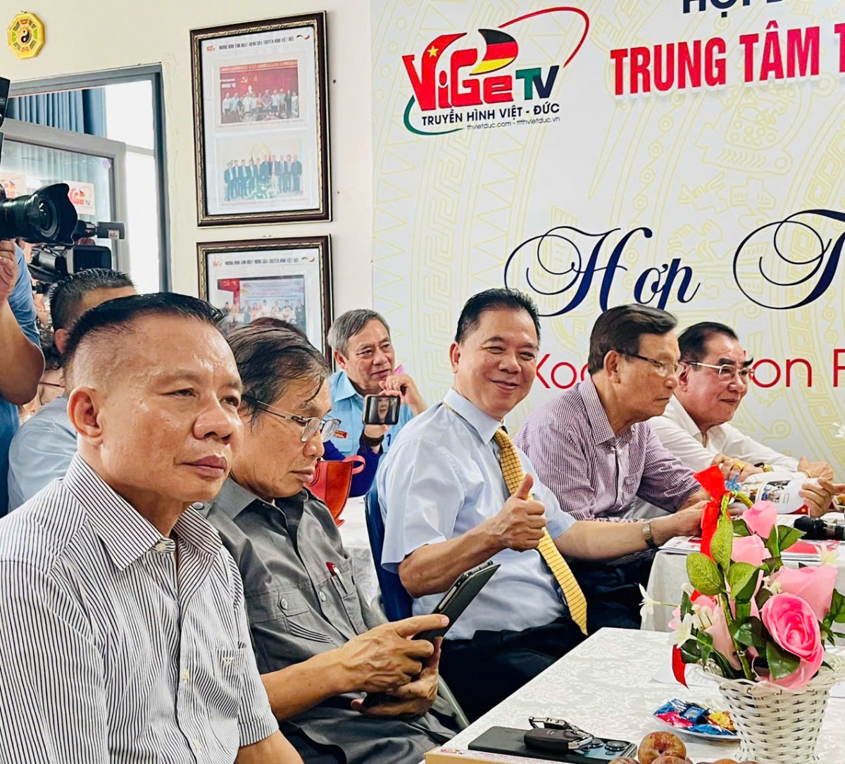 Trung tâm truyền hình Việt- Đức gặp mặt- giao lưu kỷ niệm 100 năm ngày báo chí cách mạng Việt Nam