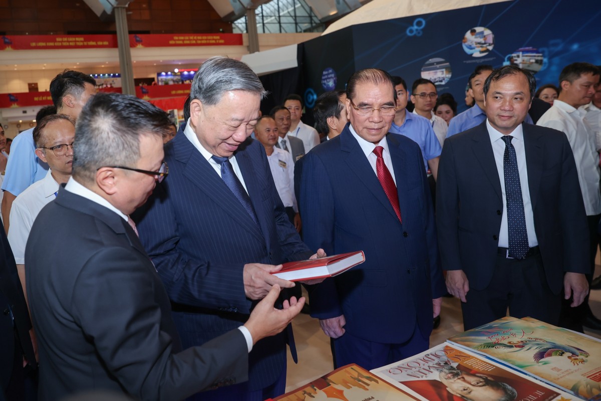 Kỷ niệm trọng thể 100 năm ngày Báo chí cách mạng Việt Nam