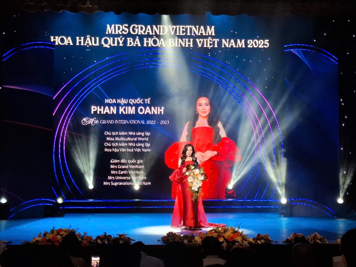 Chung kết Cuộc thi Hoa hậu Quý bà hòa bình Việt Nam 2025 - Mrs Grand Vietnam 2025
