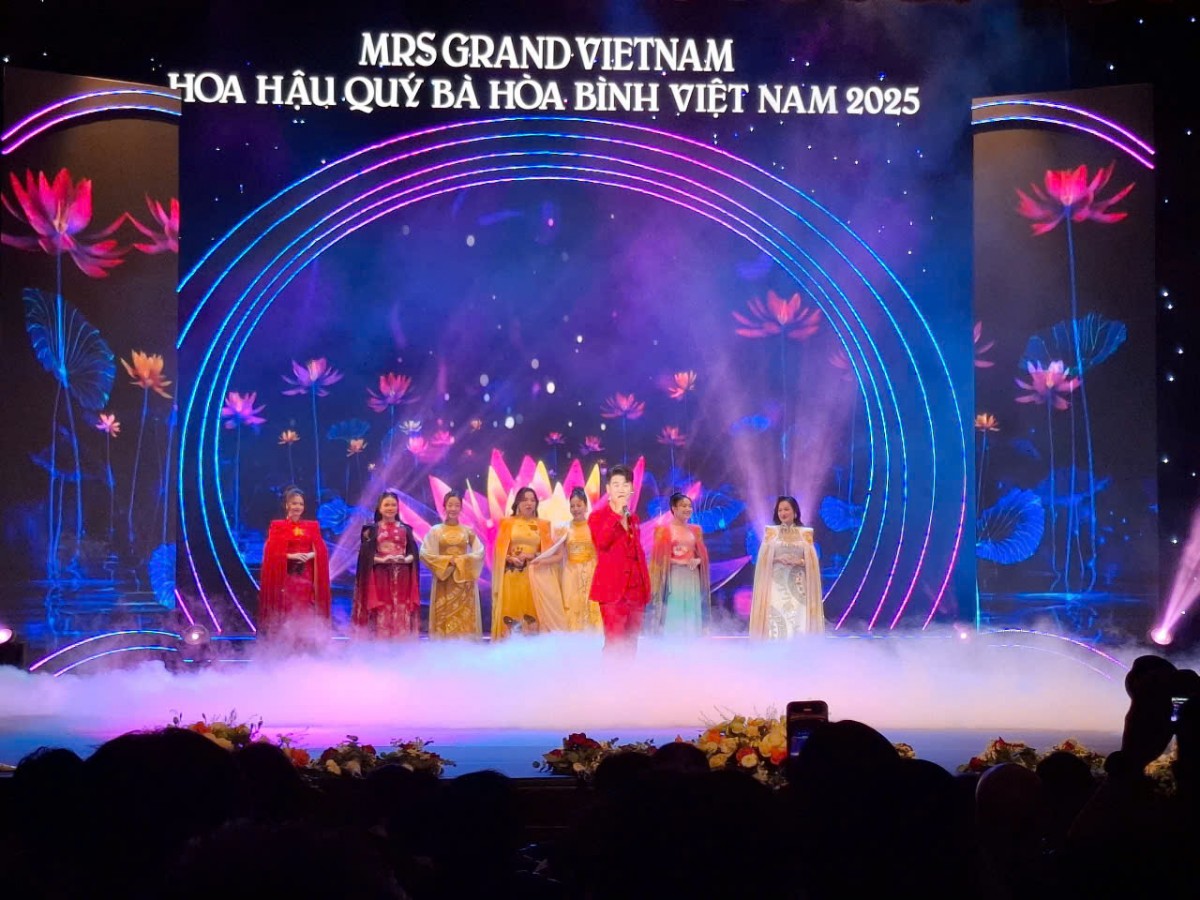 Chung kết Cuộc thi Hoa hậu Quý bà hòa bình Việt Nam 2025 - Mrs Grand Vietnam 2025