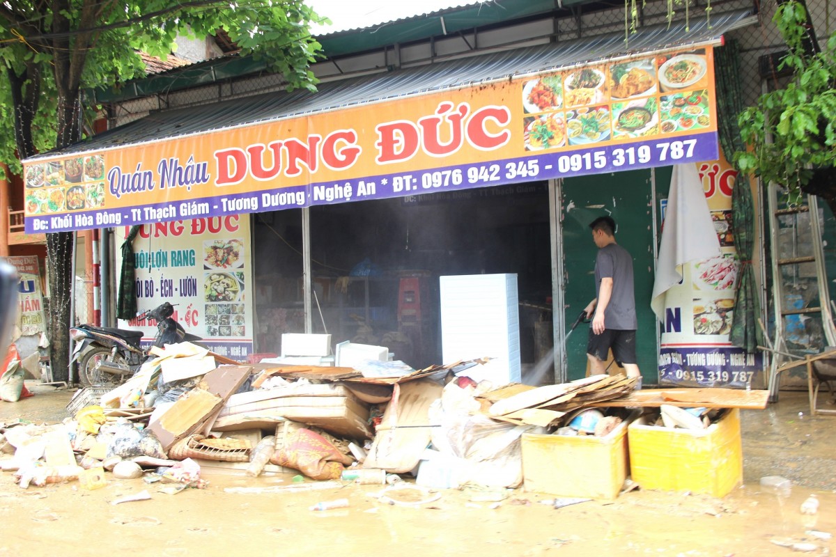 Những bản làng “ba không” sau lũ dữ