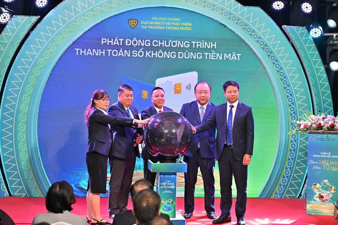 Khai mạc Tuần lễ Nông sản Việt 2025