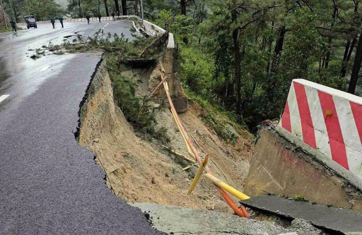 Lâm Đồng chủ động ứng phó mưa lũ, quyết liệt bảo vệ tính mạng và tài sản nhân dân