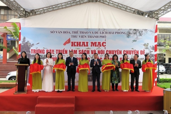 Khai mạc trưng bày, triển lãm sách “Hải Phòng - Sắc màu di sản”