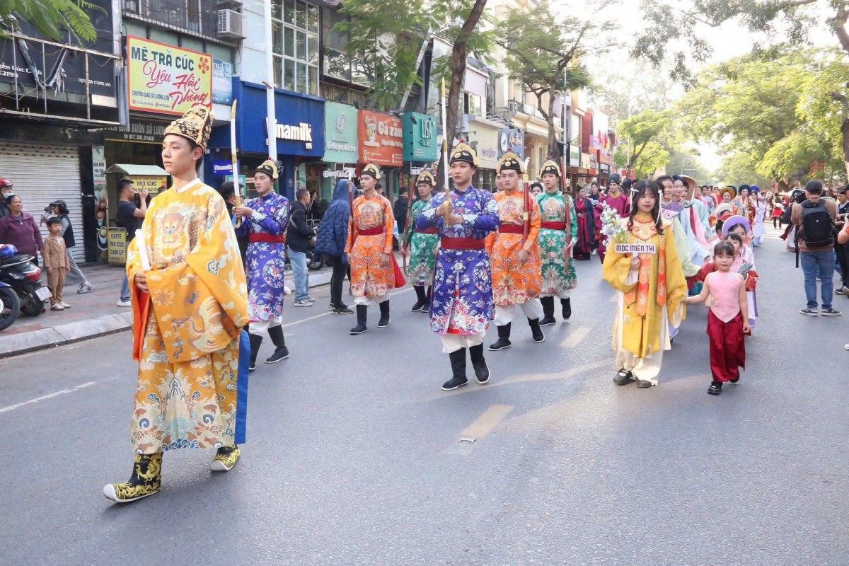 Hải Phòng tổ chức diễu hành – Tôn vinh áo dài Việt Nam