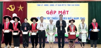Cao Bằng: Gặp mặt đoàn đại biểu dân tộc thiểu số tiêu biểu năm 2025
