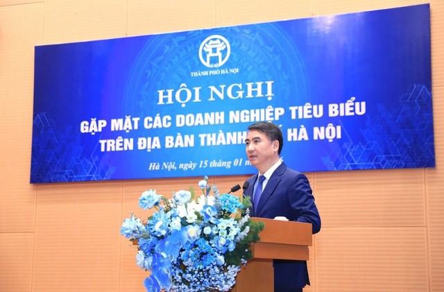 Phó Chủ tịch UBND thành phố Hà Nội Nguyễn Xuân Lưu phát biểu tại Hội nghị. Ảnh: VGP