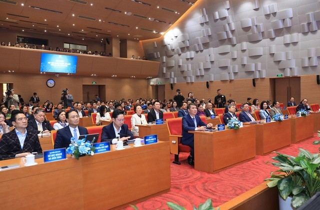 Hà Nội cam kết cùng doanh nghiệp vượt qua thử thách, chia sẻ thành công