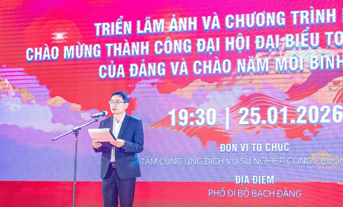 Triển lãm ảnh và chương trình nghệ thuật “Ánh sáng niềm tin” chào mừng thành công Đại hội Đảng XIV