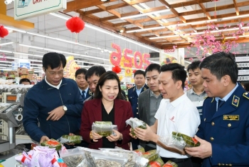 Phú Thọ: Tăng cường bình ổn thị trường, bảo đảm nguồn hàng phục vụ Nhân dân dịp Tết