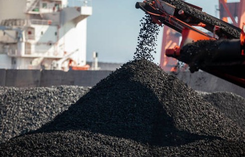 Có phải năng lượng không tái tạo đã hết thời?