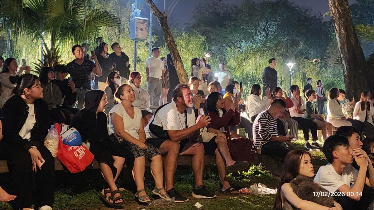 Tp. Huế: Giao thừa Bính Ngọ 2026 - rực rỡ pháo hoa, khát vọng vươn xa