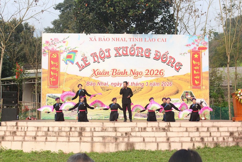 Về vùng cao Bảo Nhai vui hội Lồng tồng ngày xuân