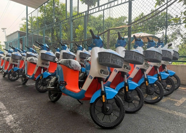 TP.HCM: Ra mắt xe đạp điện công cộng, người dân được trải nghiệm miễn phí 15 phút