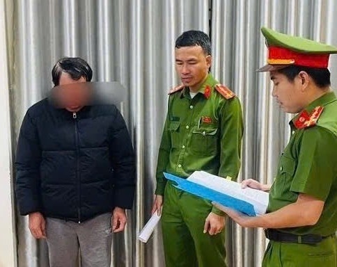 Quảng Trị: Khởi tố chủ cơ sở sản xuất giò chả sử dụng hàn the, chất cấm