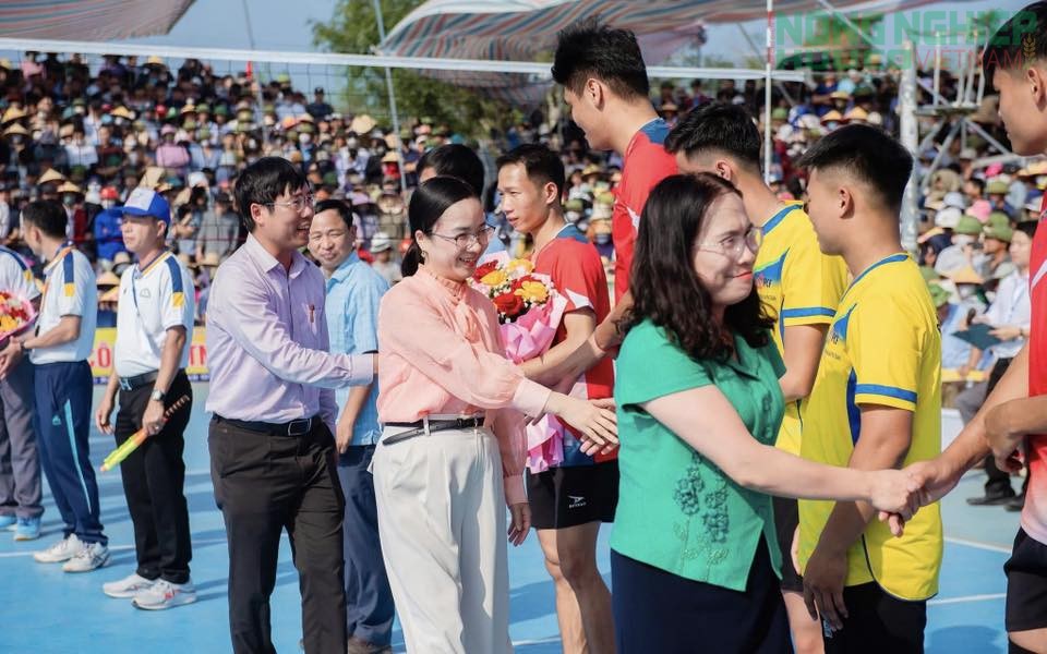 Sôi nổi các hoạt động văn hóa, thể thao tại lễ hội đền Đức Hoàng năm 2026