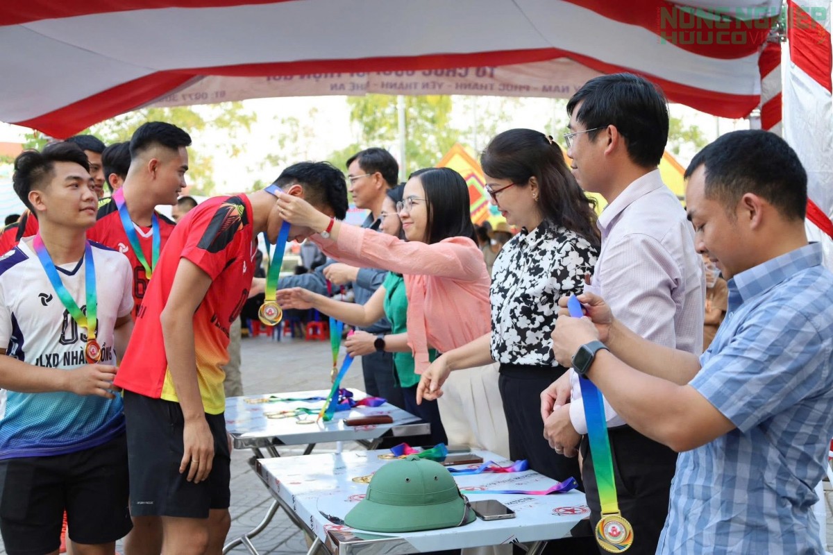 Sôi nổi các hoạt động văn hóa, thể thao tại lễ hội đền Đức Hoàng năm 2026 Sôi nổi các hoạt động văn hóa, thể thao tại lễ hội đền Đức Hoàng năm 2026