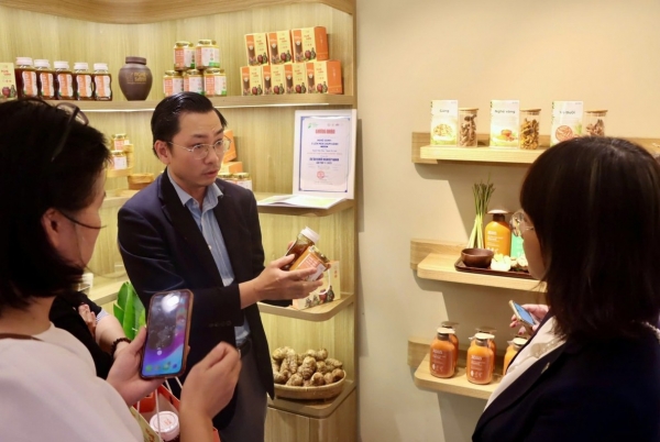 Khai mạc Không gian trưng bày, livestream “Sức sống hàng Việt” lần thứ 3