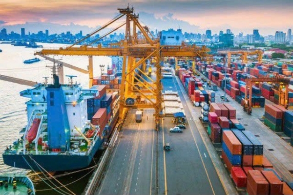 TP.HCM chỉ đạo triển khai giải pháp hỗ trợ doanh nghiệp, thúc đẩy xuất khẩu