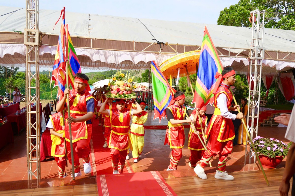 Lâm Đồng: Người dân xã biên giới Tuy Đức trang trọng tổ chức Giỗ Tổ Hùng Vương năm 2026