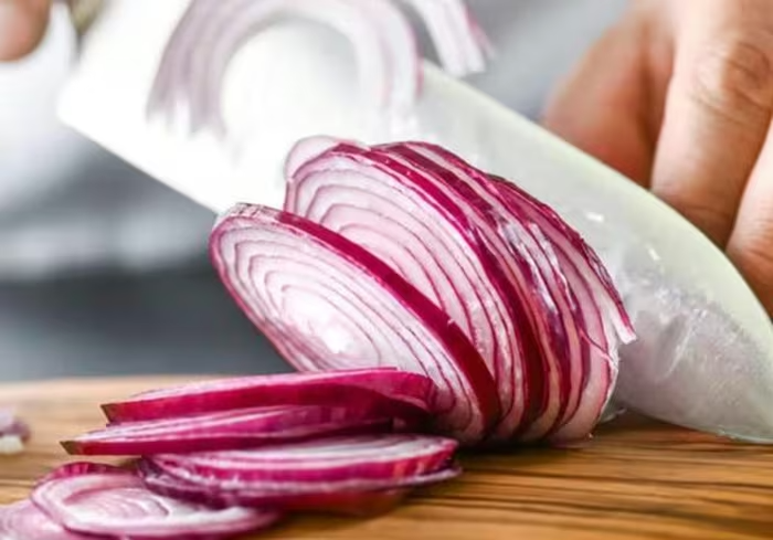 5 lợi ích khi ăn hành tây sống vào mùa hè