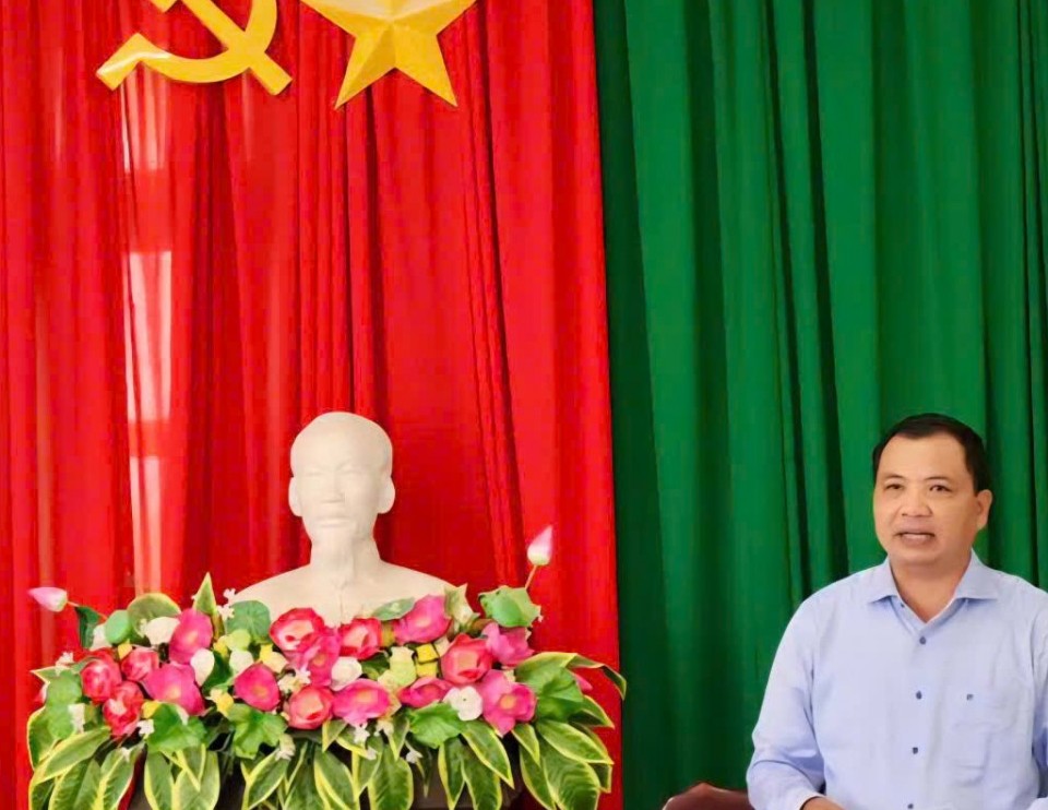 Xã Dray Bhăng họp Ban Chỉ đạo sắp xếp, sáp nhập thôn, buôn trên địa bàn