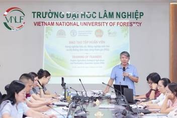 Tập huấn TOT về nông nghiệp hữu cơ và PGS cho các tổ chức sản xuất rừng, trang trại miền núi phía Bắc