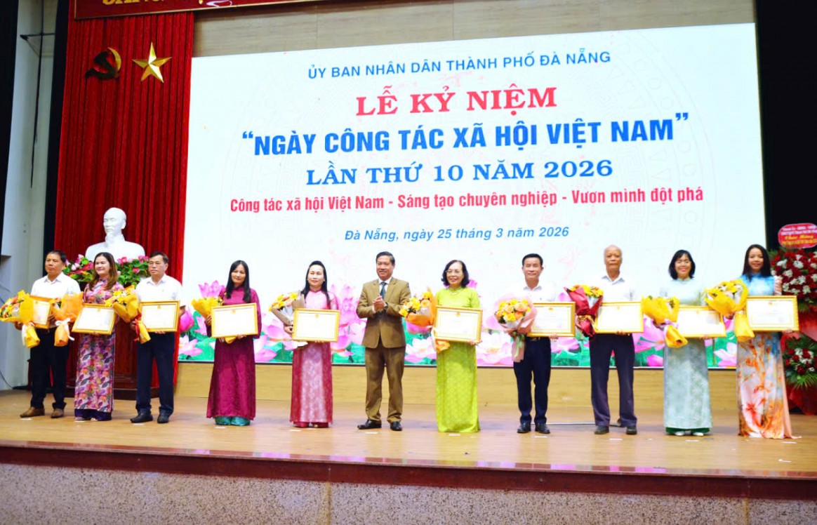 Người phụ nữ bám cơ sở, giữ nhịp an sinh nơi tuyến đầu giảm nghèo