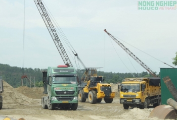 Giám đốc Sở NN&MT Nghệ An cam kết bảo đảm nguồn nguyên liệu phục vụ các dự án, công trình trọng điểm