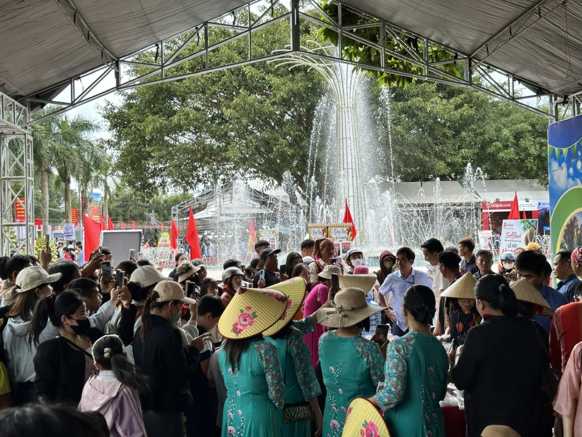 Xã Krông Năng rộn ràng hòa nhịp cùng Lễ hội sầu riêng Đắk Lắk 2026