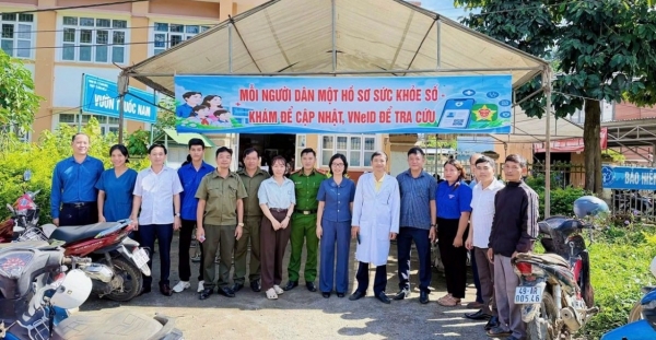 Chăm sóc sức khỏe toàn dân làm nền tảng cho phát triển nông nghiệp hữu cơ bền vững