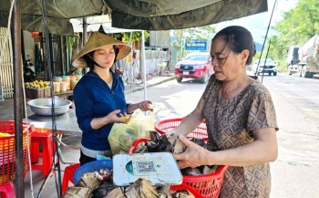 Nghệ An: Vĩnh Tường gìn giữ nghề truyền thống làm bánh gai, tạo sinh kế cho người dân