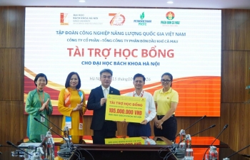“Hạt ngọc mùa vàng” đến với sinh viên Đại học Bách khoa Nà Nội