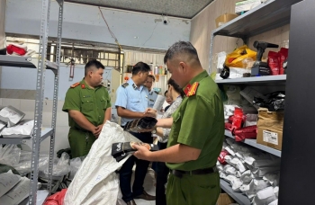 Cà Mau: Phát hiện 172,5 kg cà phê có dấu hiệu hàng giả
